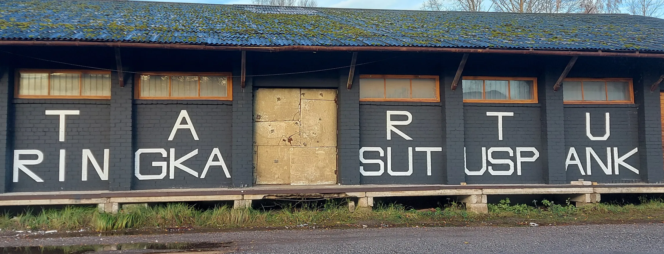 Laohoone, mille esiküljel on suurelt kirjas "Tartu ringkasutuspank"