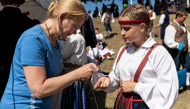 ERMi rahvarõiva-abi 2019. aasta üldlaulupeol.