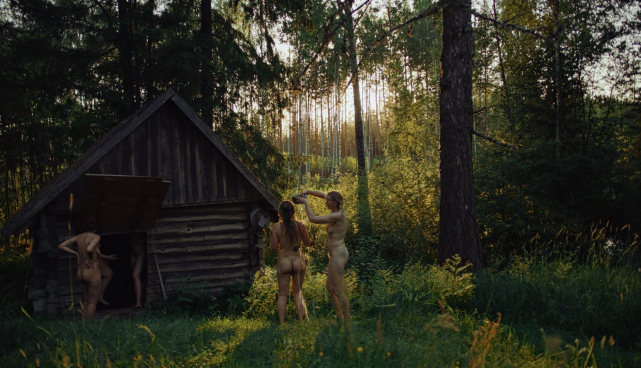 Kaader filmist "Savvusanna sõsarad"