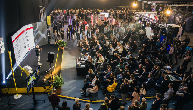 sTARTUp Day