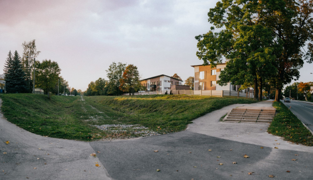 Sadamaraudtee ja Tähe tänava ristumine