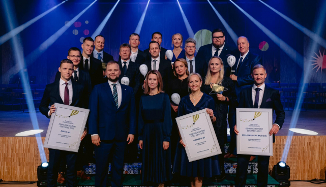 Aasta ettevõtlusauhinna saanud ettevõtjate ühisfoto