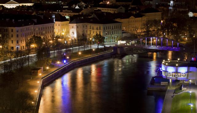 Tartu at night