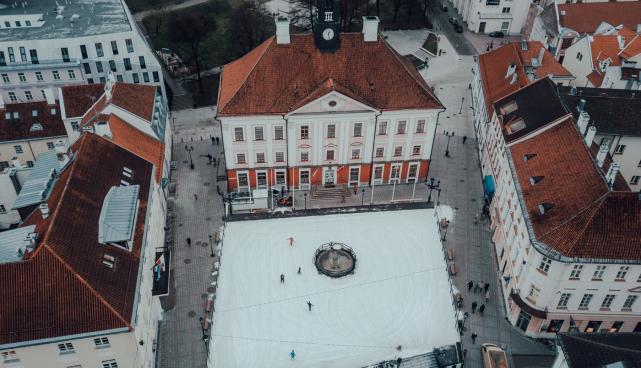 The proclamation of Christmas Peace from the Town Hall Square can be viewed via a video feed