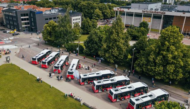 uued bussid