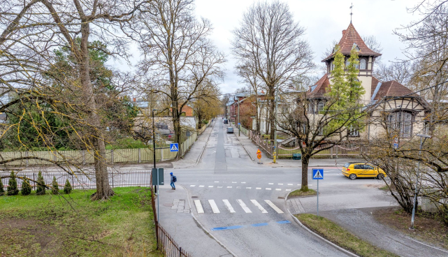 Kastani Näituse ristmik