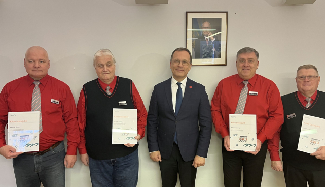 Fotol (vasakult): Ragnar Roon, Andrus Klaos, Urmas Klaas, Einar Grünthal ja Igor Gomozov.