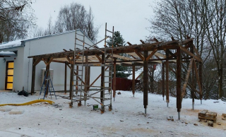 Projekti toel valmiv pooleliolev rattamaja